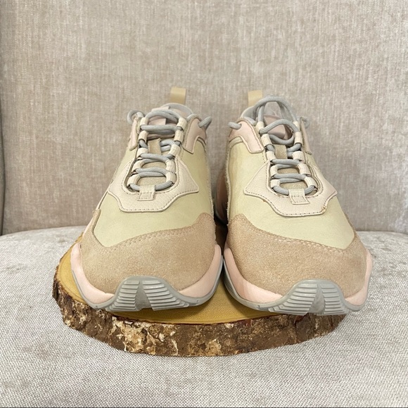 PUMA Thunder Desert Particle Shoes - Picture 5 of 14